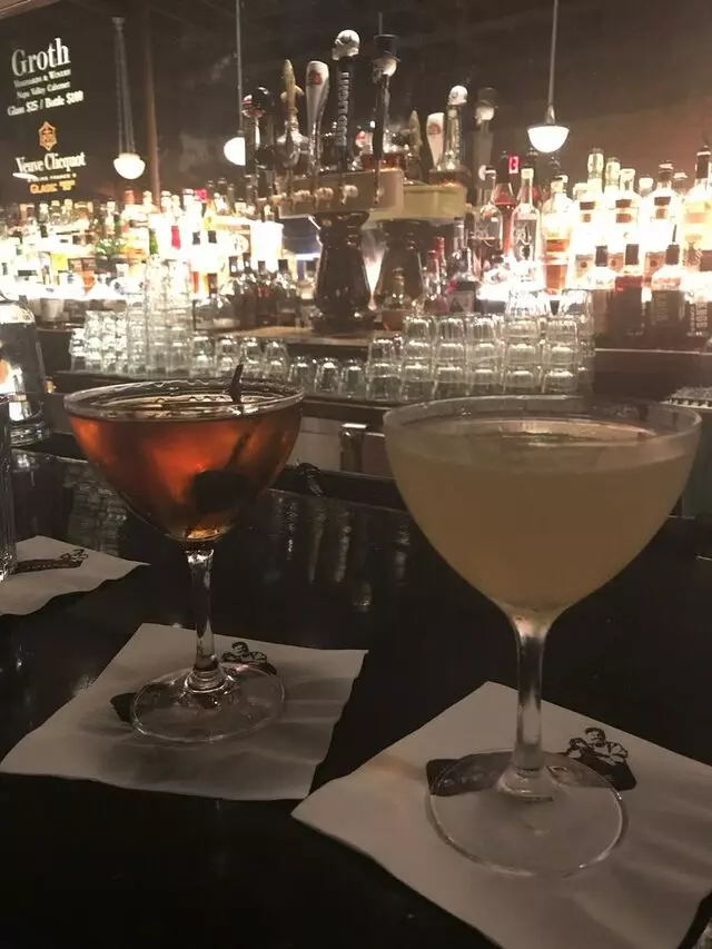 1933 Lounge
