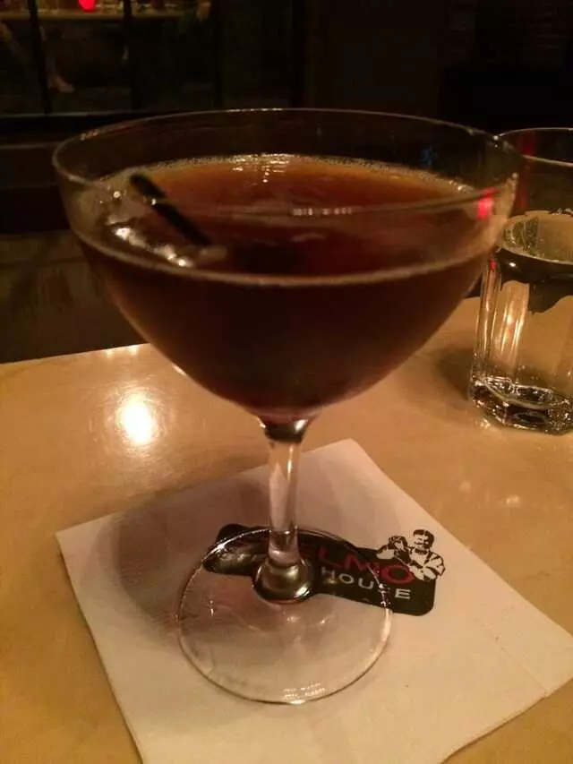 1933 Lounge