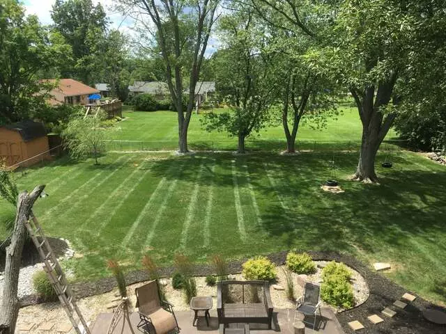Aurora Lawns