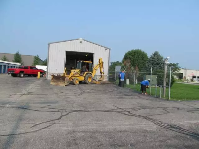 Jones Movers