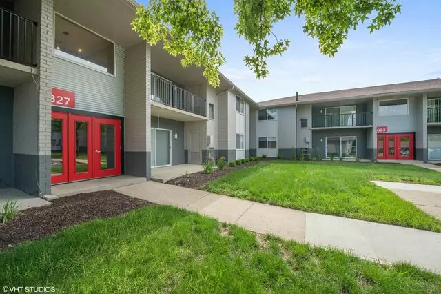 7 Pointe Apartments