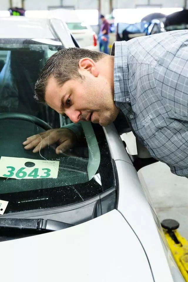 Auto Glass Connection