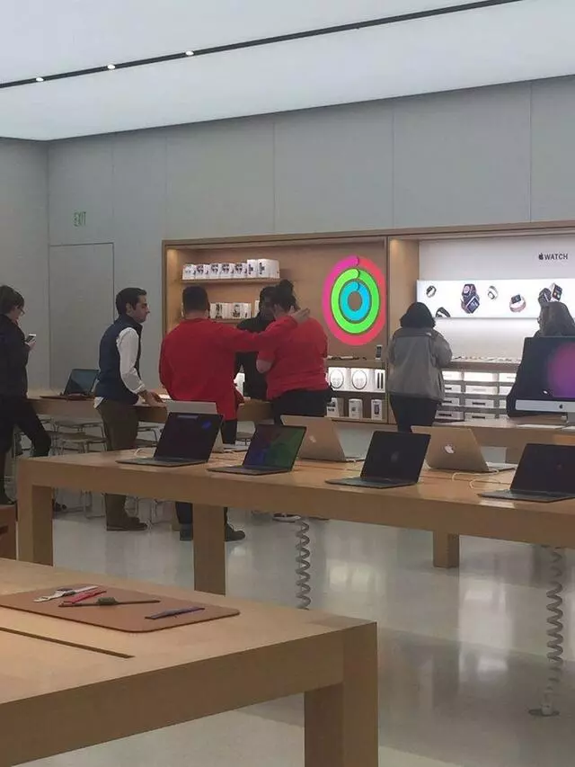 Apple Store