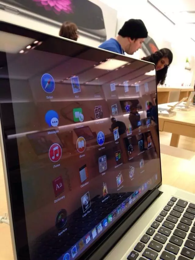 Apple Store