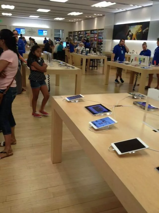 Apple Store