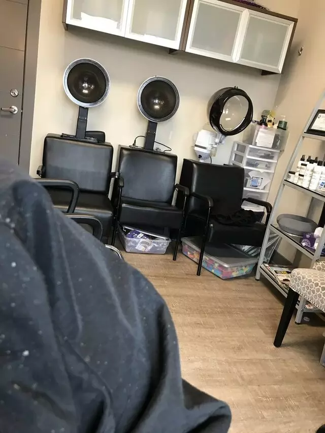 Crown Of Glory Salon Suite