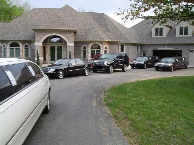 A Touch Of Class Limousine Company