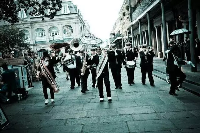 Avant Garde Weddings & Events