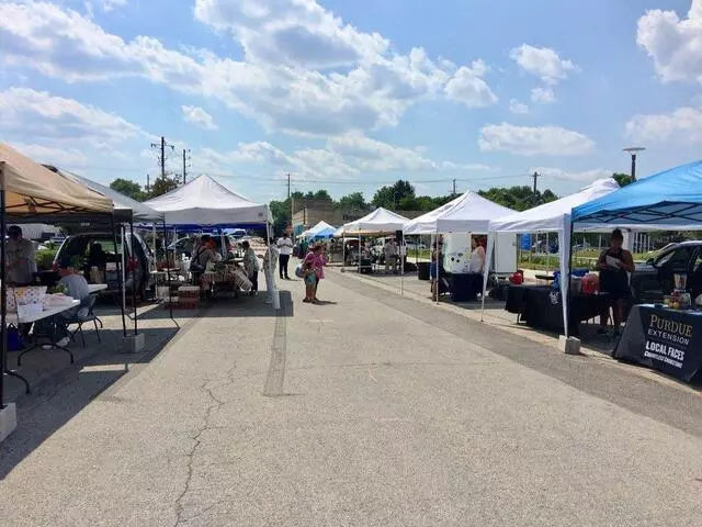 38th & Meridian Street Farmer’s Market
