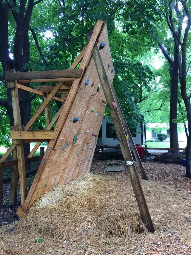 White Pine Wilderness Academy