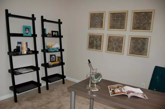 Auburn Hill Apartments