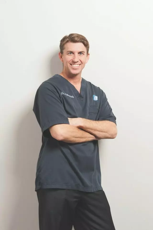 Michael D Edwards DDS, MSD - Implant Dentistry and Periodontics: