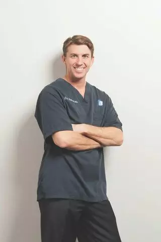 Michael D Edwards DDS, MSD - Implant Dentistry and Periodontics: