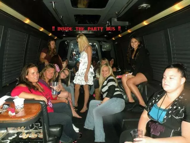 A Indy Limo Connection