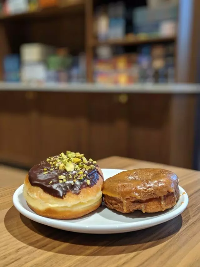 Doughnuts & Dragons