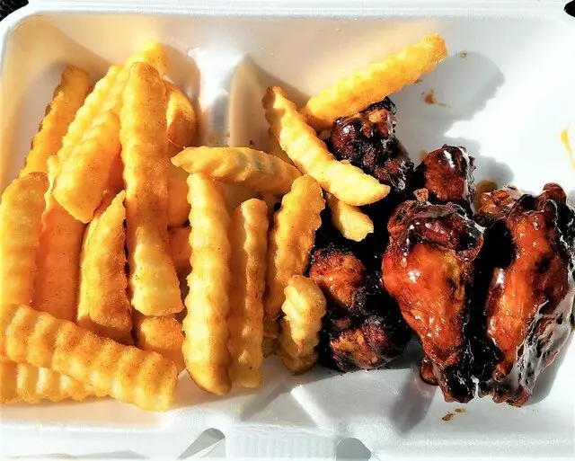 R&R Extreme Wings