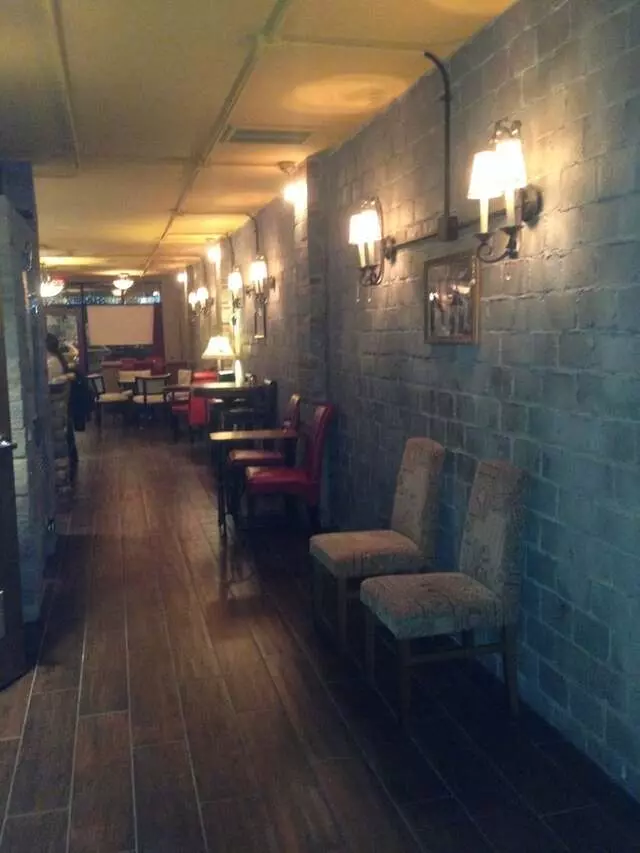 Alley Cat Lounge