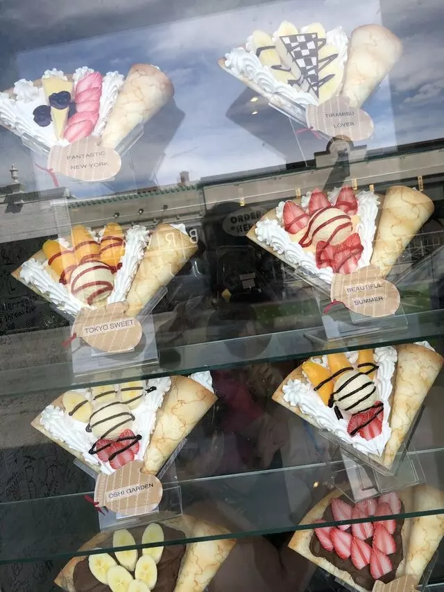 Youmi Crepes and Bubble Tea