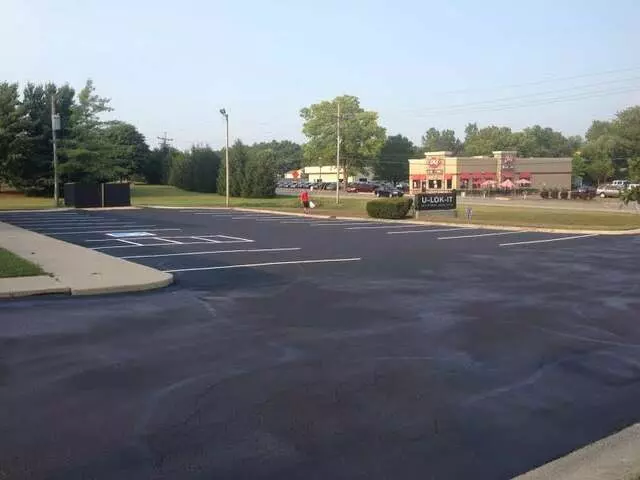 AAA Sealcoating & Paving