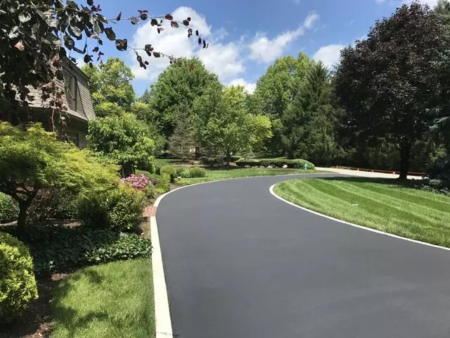 AAA Sealcoating & Paving