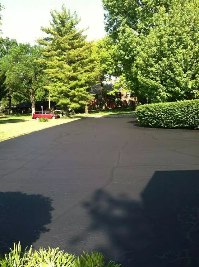 AAA Sealcoating & Paving