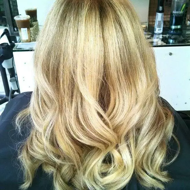 Alexa Huff - RēLex at Salon Lofts